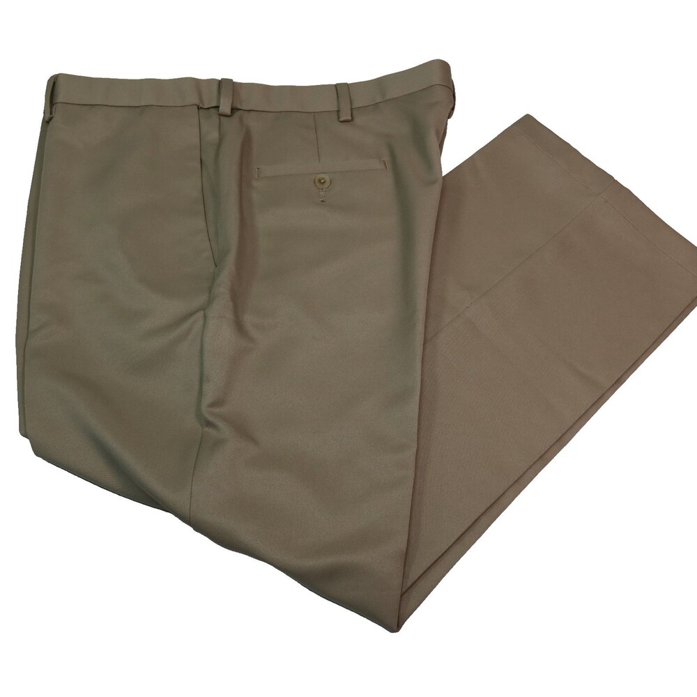 Haggar Men Cool 18 Performance No-Iron Classic Fit Br Khaki Pants Size 42W x 29L